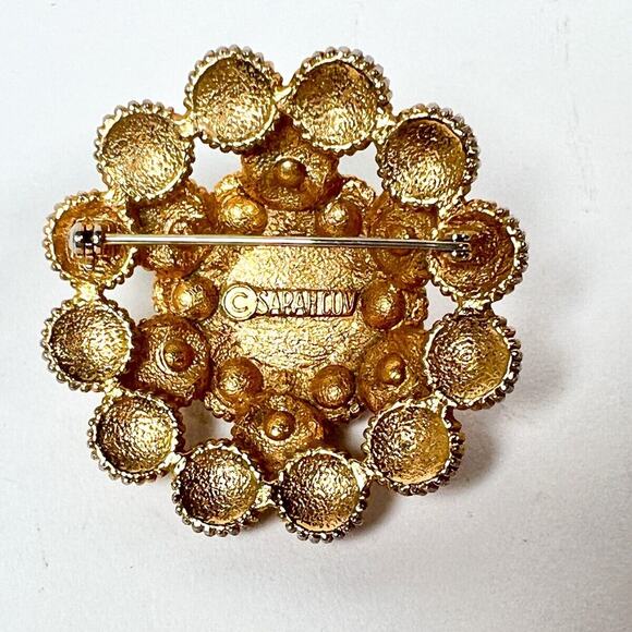 Sarah Coventry Moonlight Brooch Faux Pearls Rhinestones Gold Tone Layered Dome - Picture 3 of 8